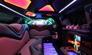 Chrysler-300-limo-rental-Auburn